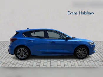 Used Ford Focus 2023 for sale - 78991048: Photo