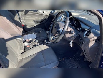 Used Ford Fiesta 2017 for sale - 76045216: Photo