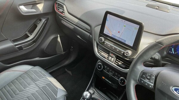 Used Ford Puma 2023 for sale - 75812319: Photo 33
