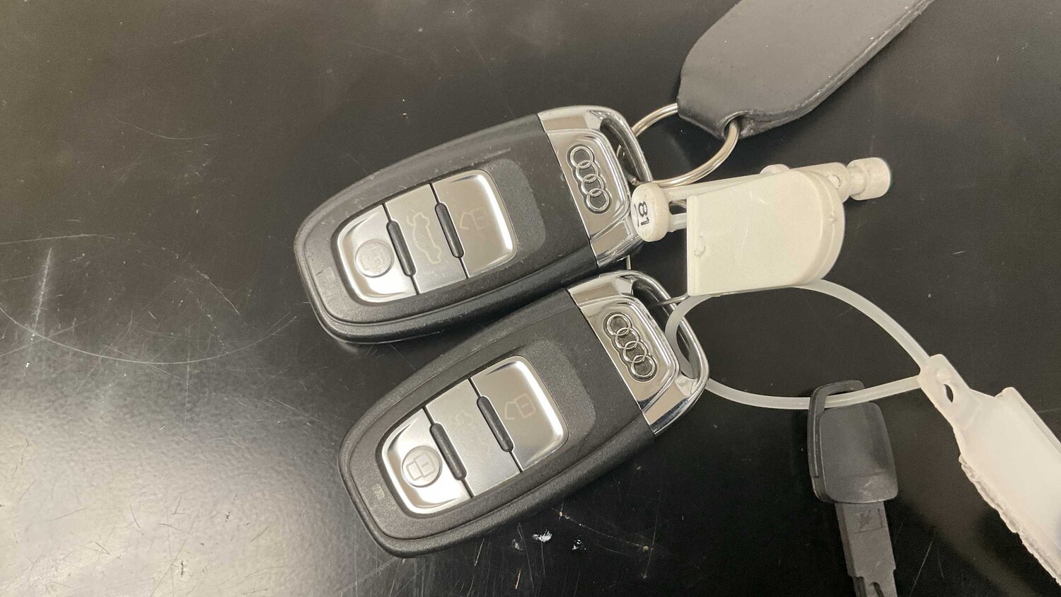 Used Audi A4 2015 for sale - 76075378: Photo 13