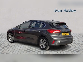 Used Ford Focus 2018 for sale - 77842278: Photo