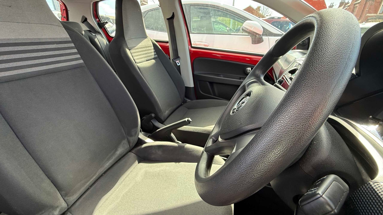 Used Volkswagen up! 2017 for sale - 77112306: Photo 13