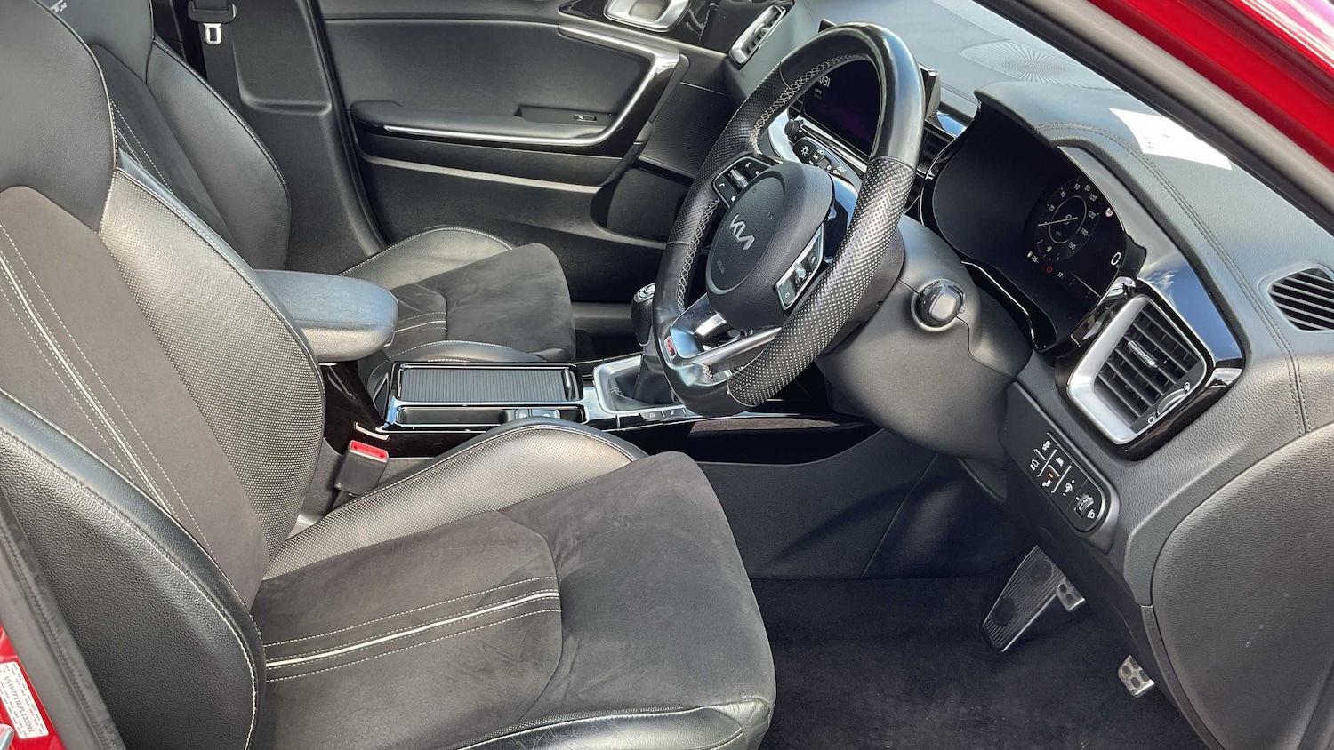 Used Kia XCeed 2023 for sale - 76191877: Photo 5