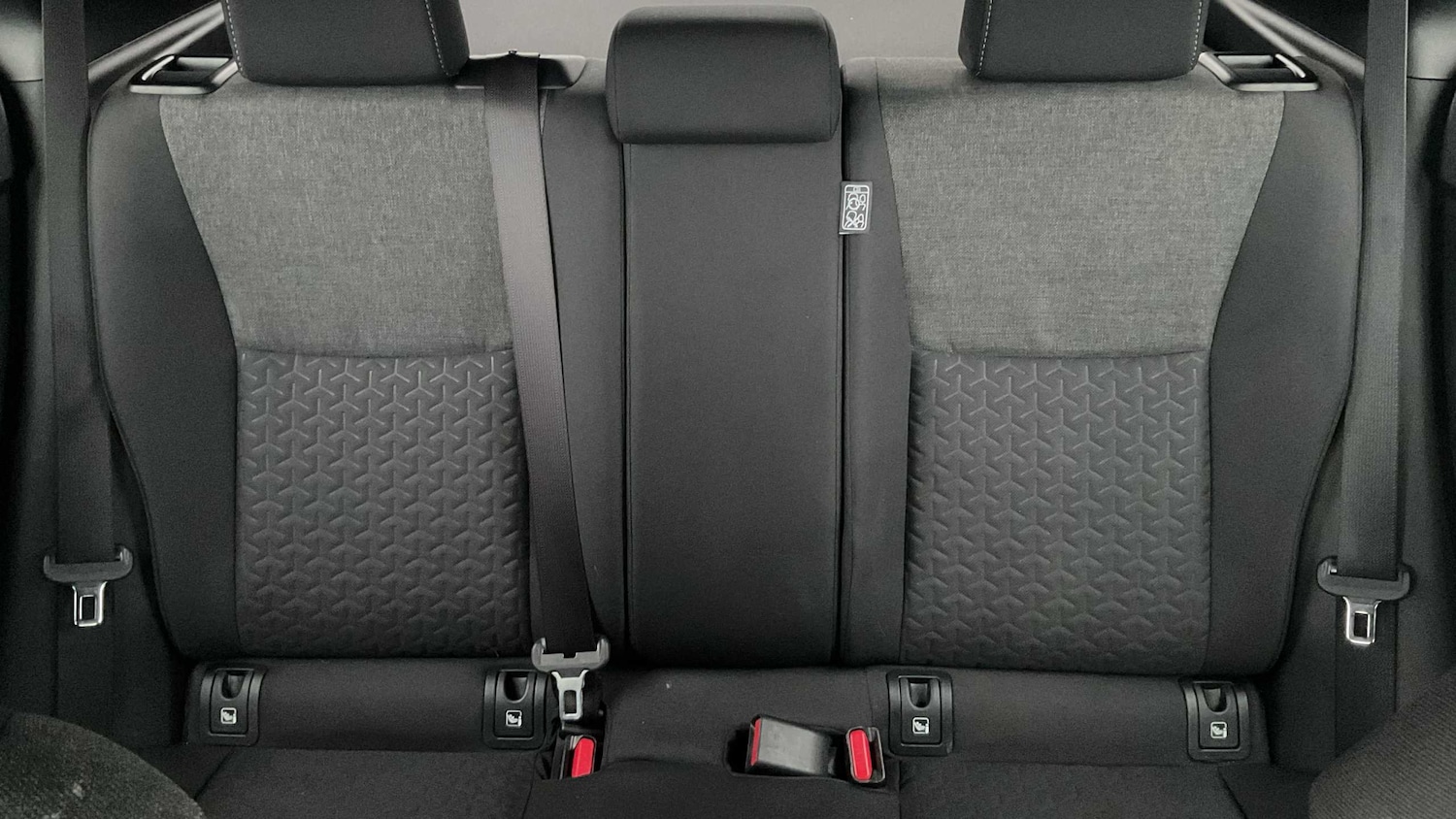 Used Toyota Yaris Cross 2022 for sale - 76916217: Photo 11