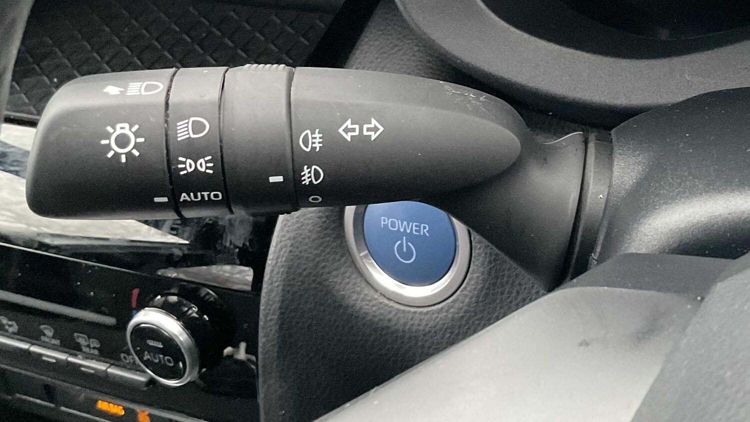 Used Toyota Yaris Cross 2022 for sale - 76916217: Photo 15