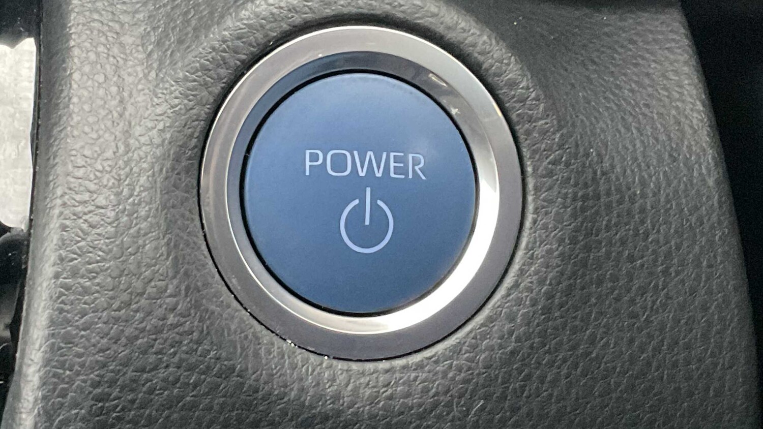 Used Toyota Yaris Cross 2022 for sale - 76916217: Photo 16