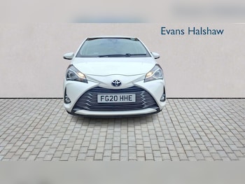 Used Toyota Yaris 2020 for sale - 79306714: Photo