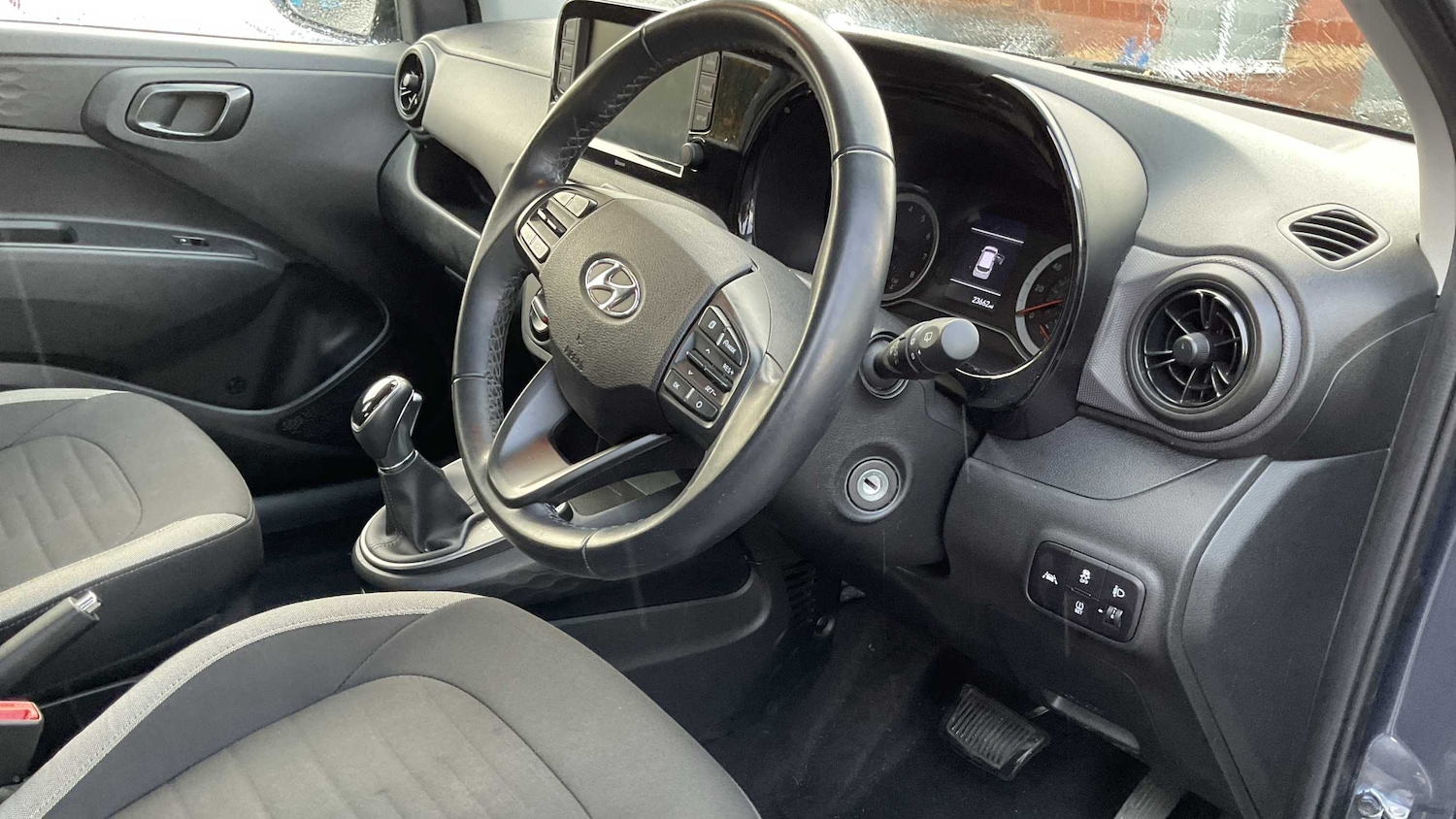 Used Hyundai i10 2022 for sale - 76540678: Photo 7