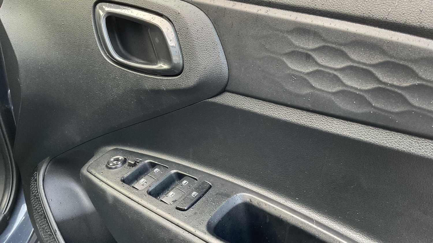 Used Hyundai i10 2022 for sale - 76540678: Photo 8