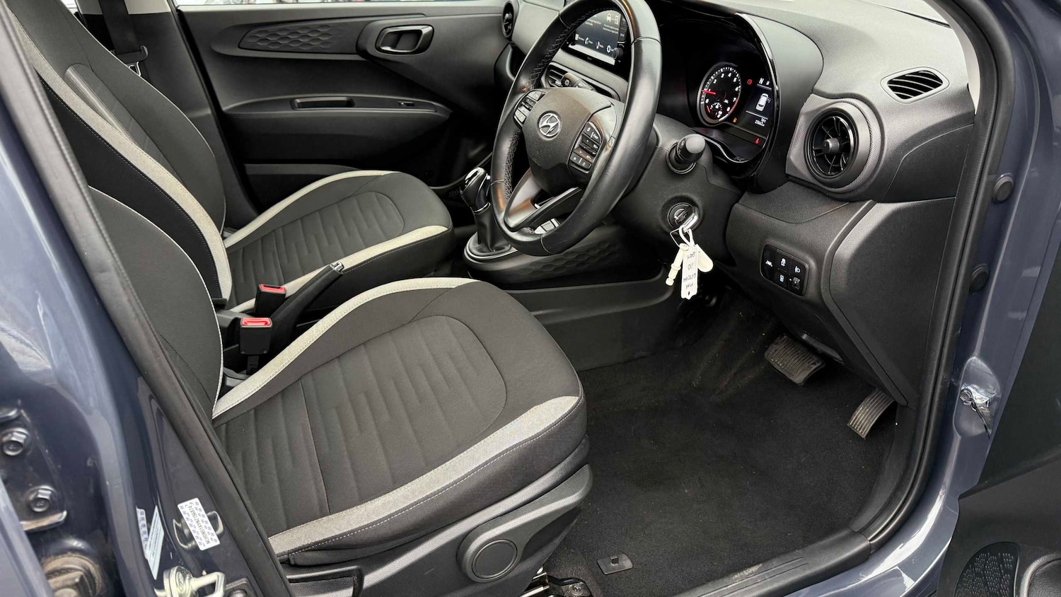 Used Hyundai i10 2022 for sale - 76540678: Photo 9