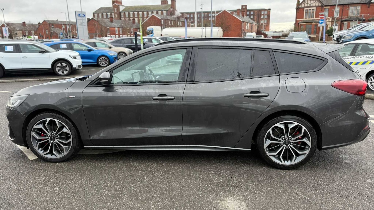 Used Ford Focus 2023 for sale - 77589154: Photo 4