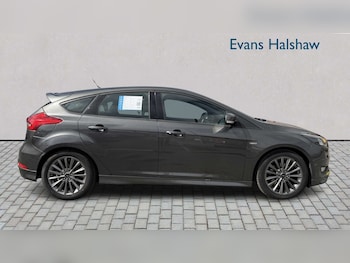 Used Ford Focus 2018 for sale - 79541836: Photo