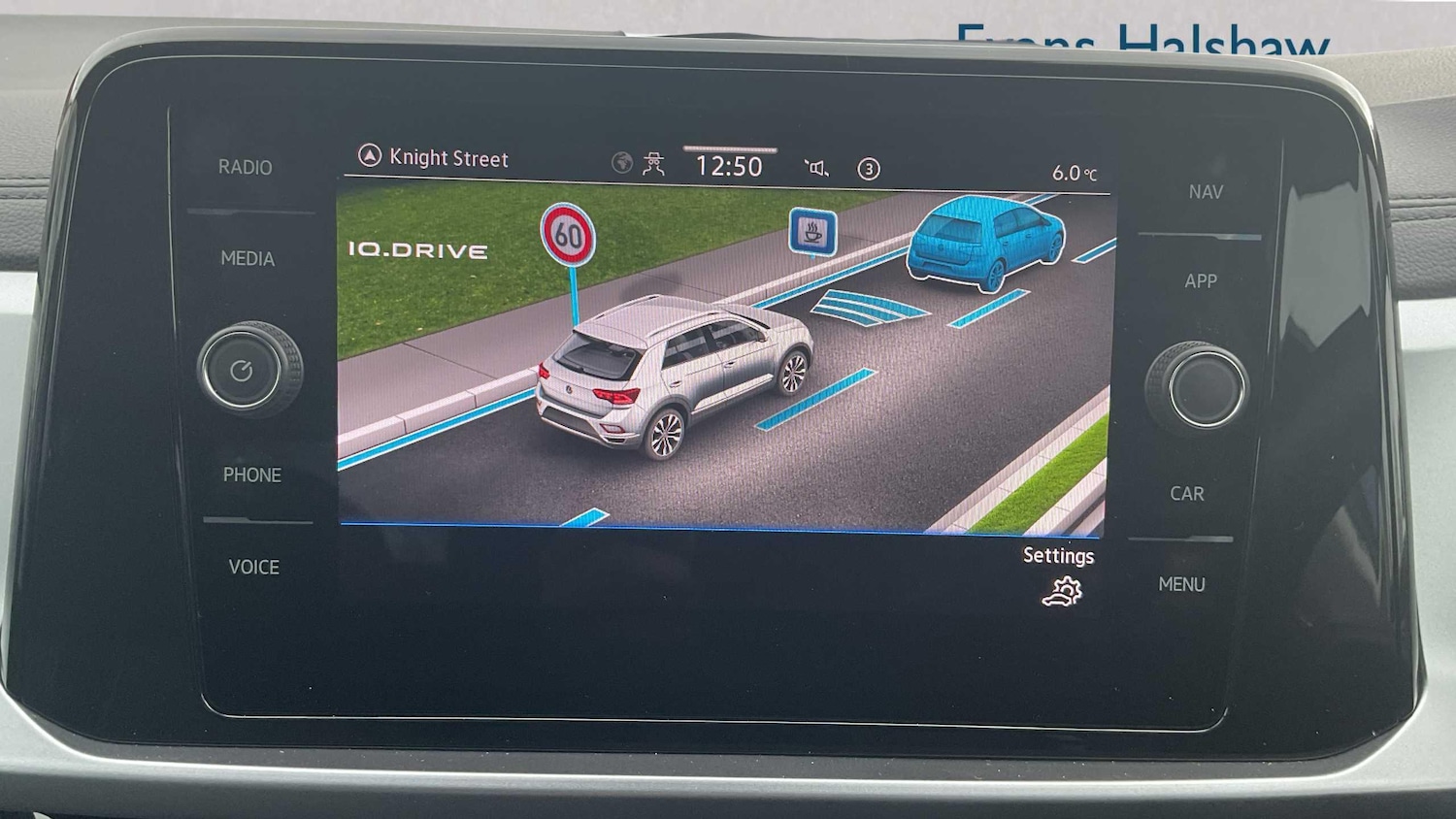 Used Volkswagen T-Roc 2023 for sale - 77443489: Photo 16