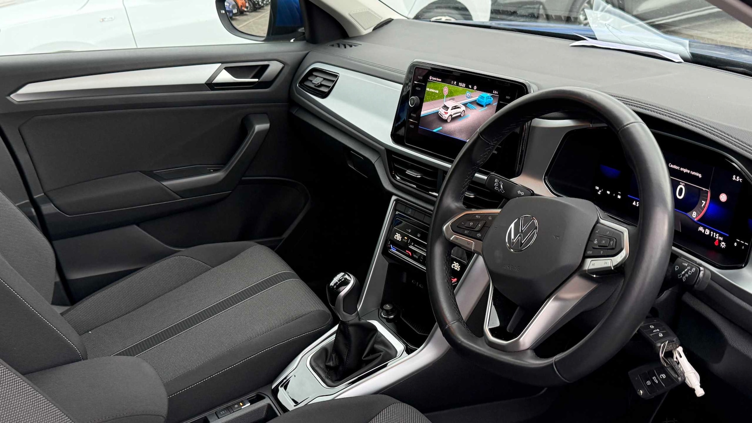 Used Volkswagen T-Roc 2023 for sale - 77443489: Photo 30