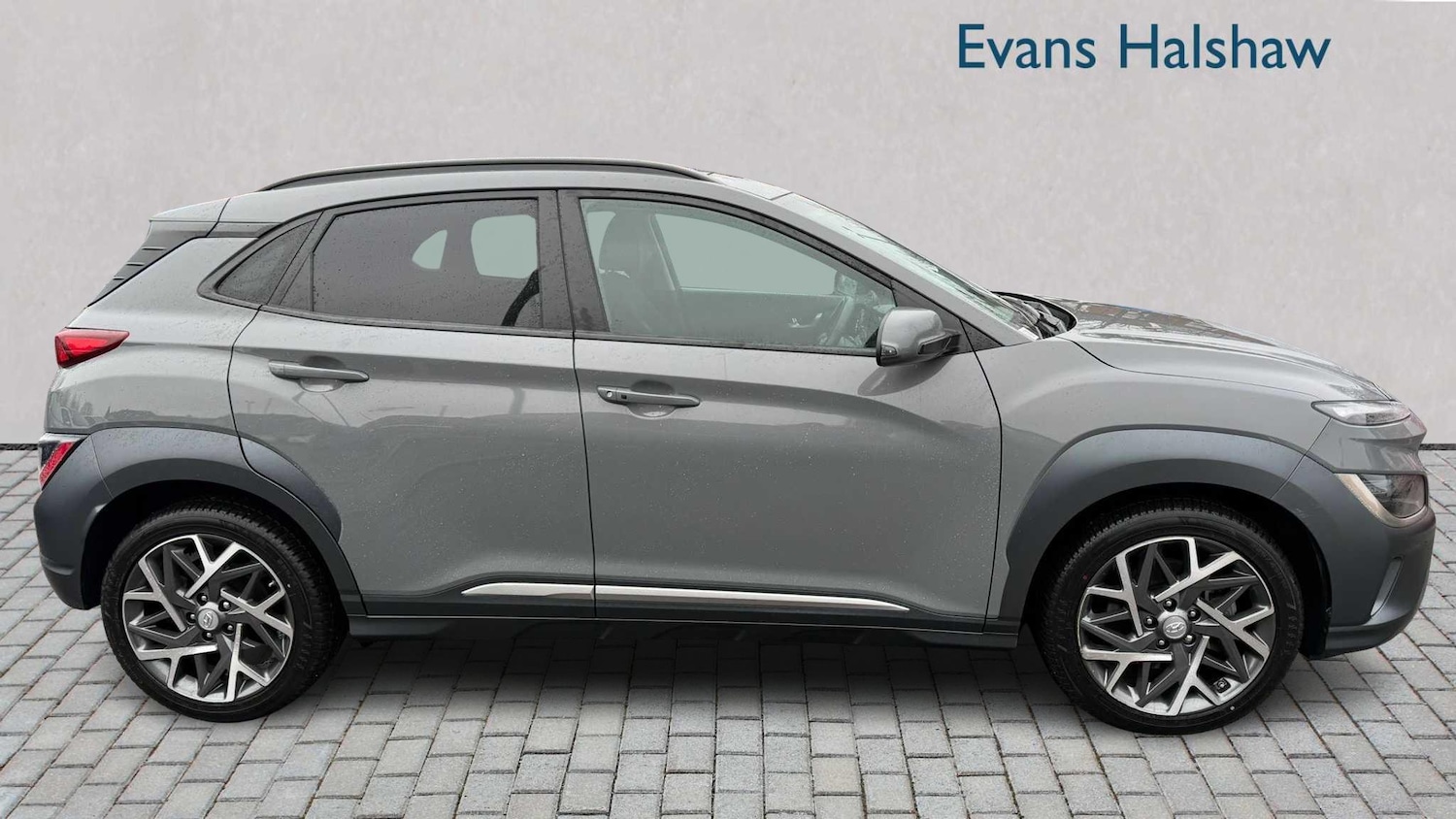 Used Hyundai KONA 2022 for sale - 77308446: Photo 2