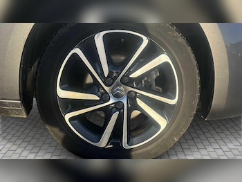 Used Citroen C4 Grand Picasso 2022 for sale - 76705107: Photo