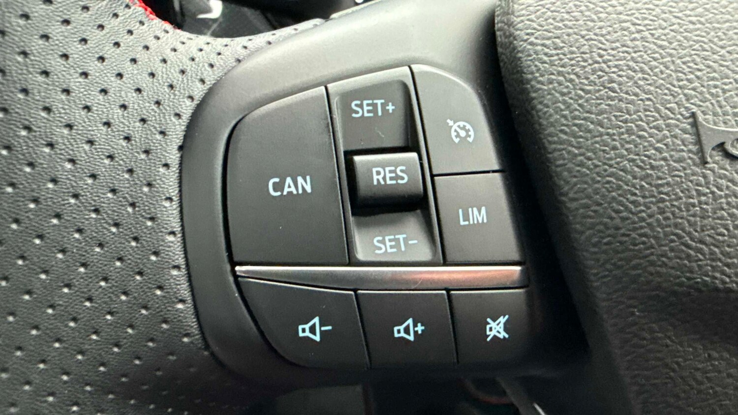 Used Ford Focus 2025 for sale - 77942914: Photo 23