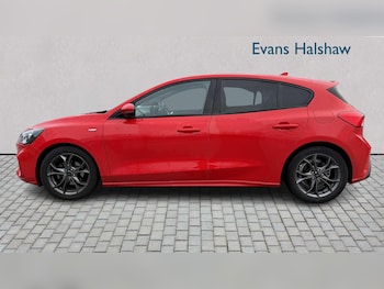 Used Ford Focus 2018 for sale - 77577344: Photo