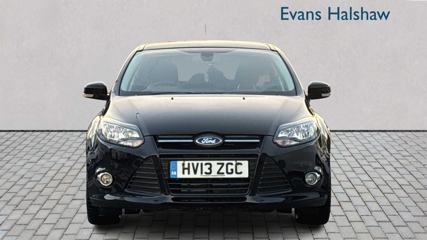 Used Ford Focus 2013 for sale - 76610496: Photo 2