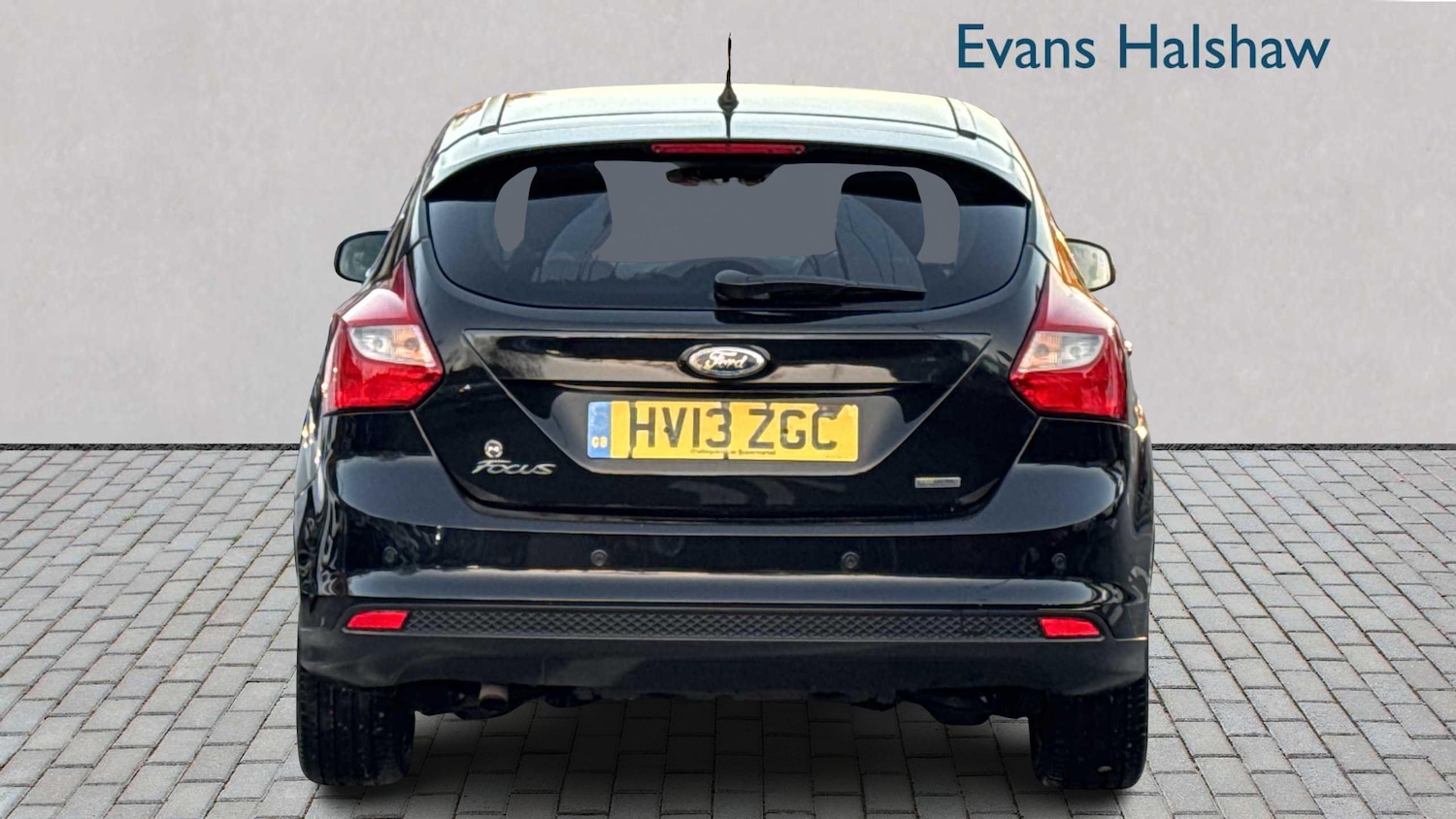 Used Ford Focus 2013 for sale - 76610496: Photo 3