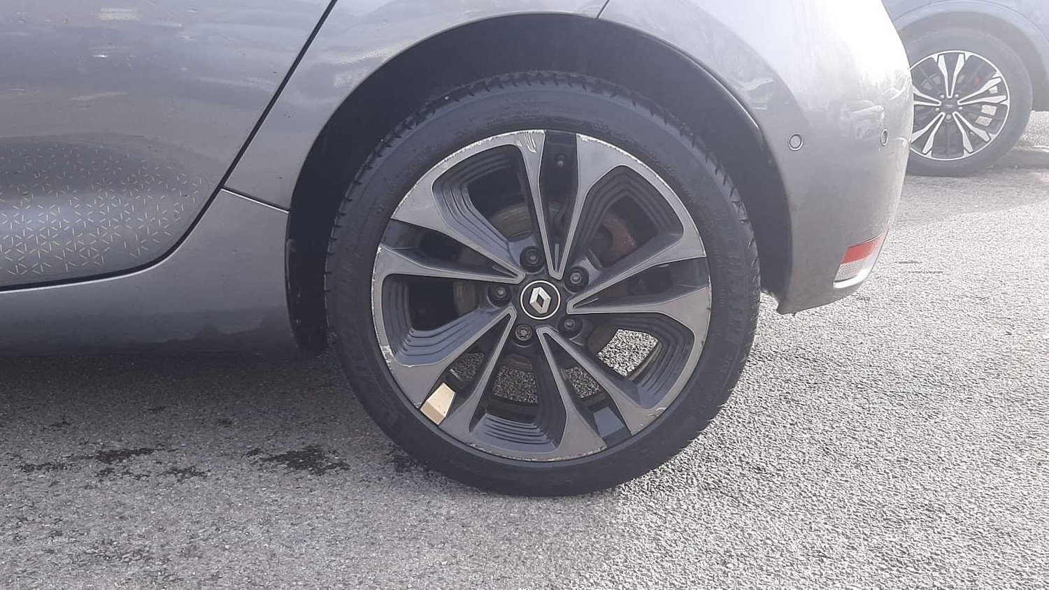 Used Renault Zoe 2023 for sale - 77601444: Photo 2