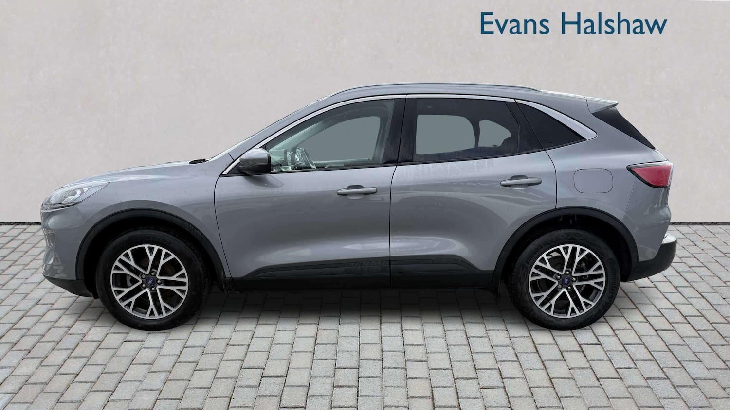 Used Ford Kuga 2022 for sale - 77913776: Photo 3