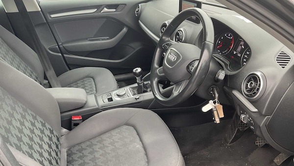Used Audi A3 2016 for sale - 76242543: Photo 3