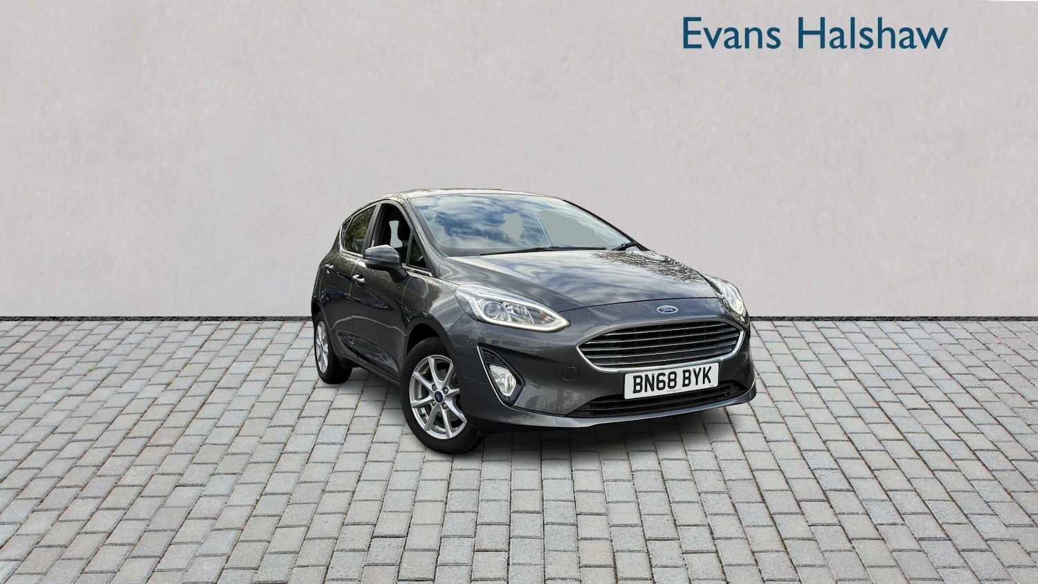 Used Ford Fiesta 2018 for sale - 76329213: Photo 1