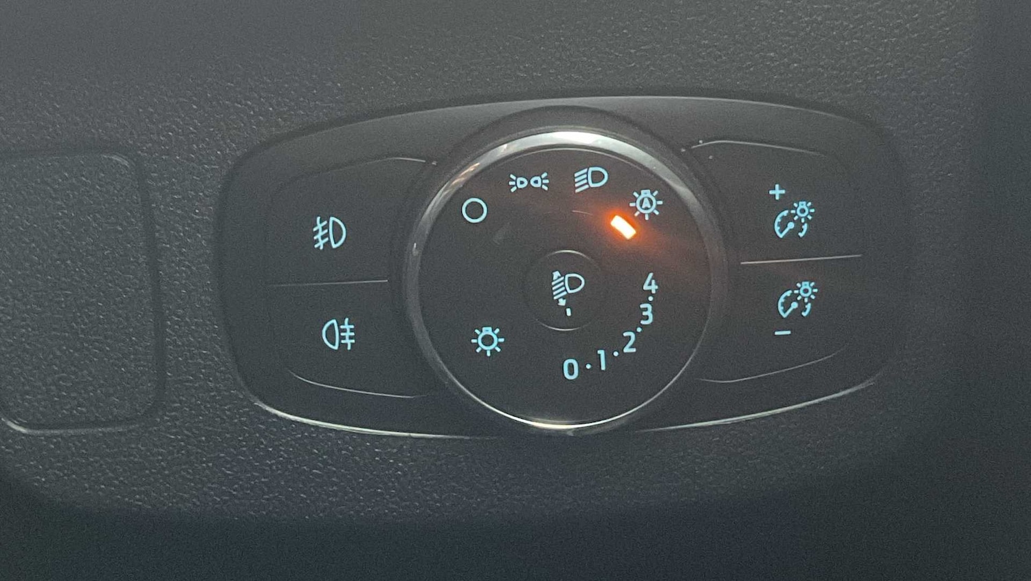 Used Ford Puma 2023 for sale - 76087928: Photo 29