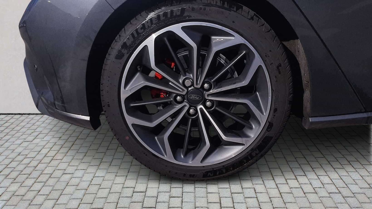 Used Ford Focus 2025 for sale - 77943215: Photo 2