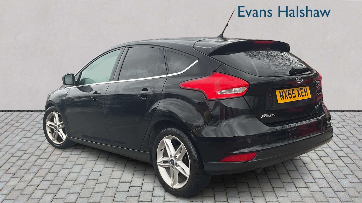 Used Ford Focus 2015 for sale - 77856686: Photo 2