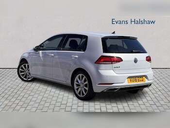 Used Volkswagen Golf 2018 for sale - 78432582: Photo