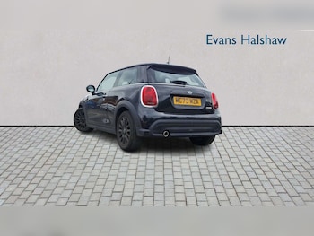 Used MINI Hatch 2023 for sale - 79078773: Photo