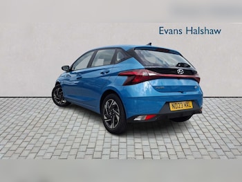 Used Hyundai i20 2023 for sale - 79002316: Photo