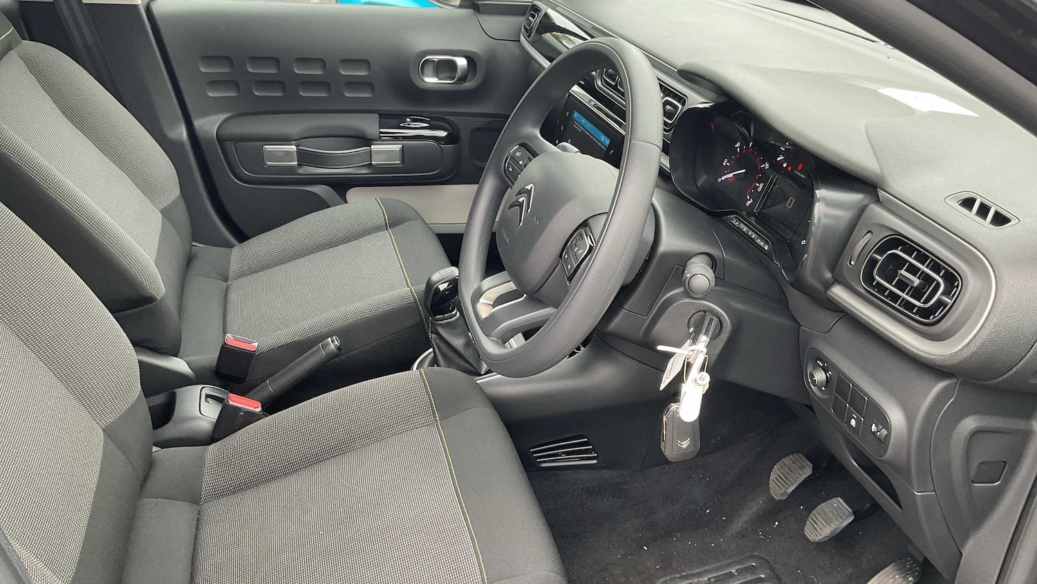 Used Citroen C3 2024 for sale - 76113399: Photo 3