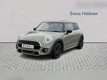 Used MINI Hatch 2019 for sale - 76475993: Photo