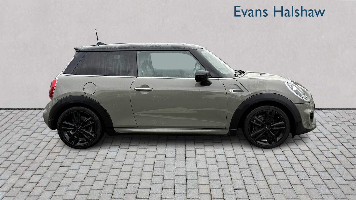 Used MINI Hatch 2019 for sale - 76475993: Photo 3