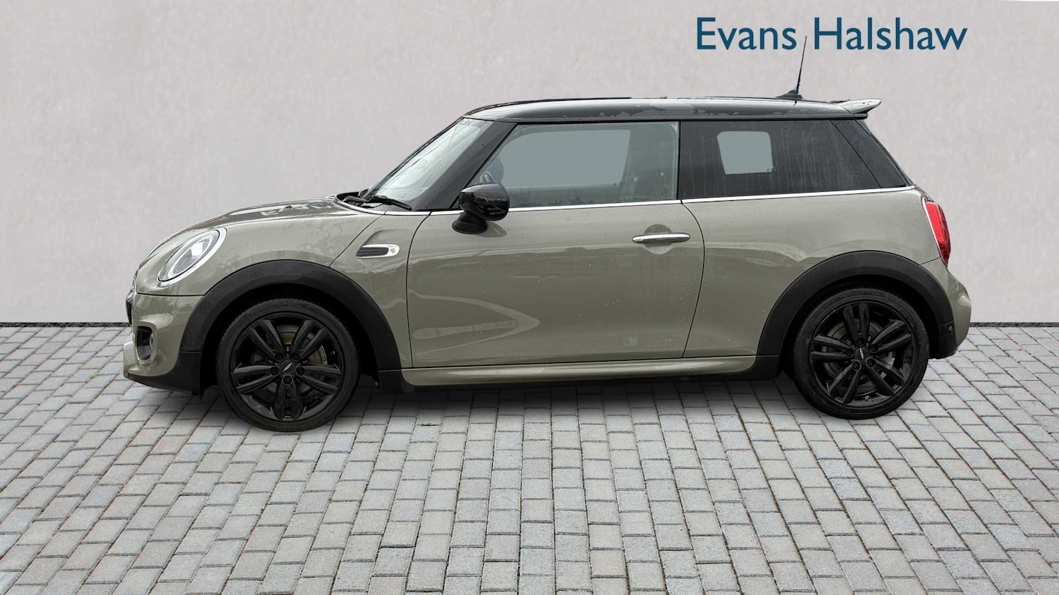 Used MINI Hatch 2019 for sale - 76475993: Photo 4
