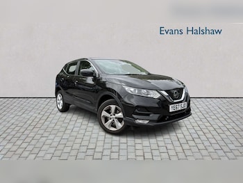 Used Nissan Qashqai 2017 for sale - 79339858: Photo