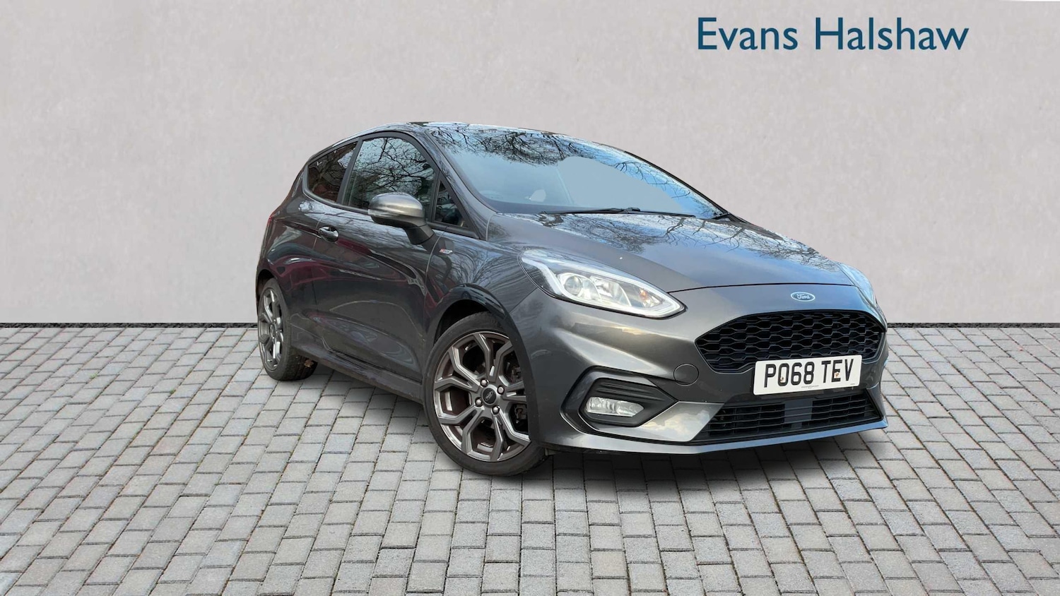 Used Ford Fiesta 2018 for sale - 77103123: Photo 1