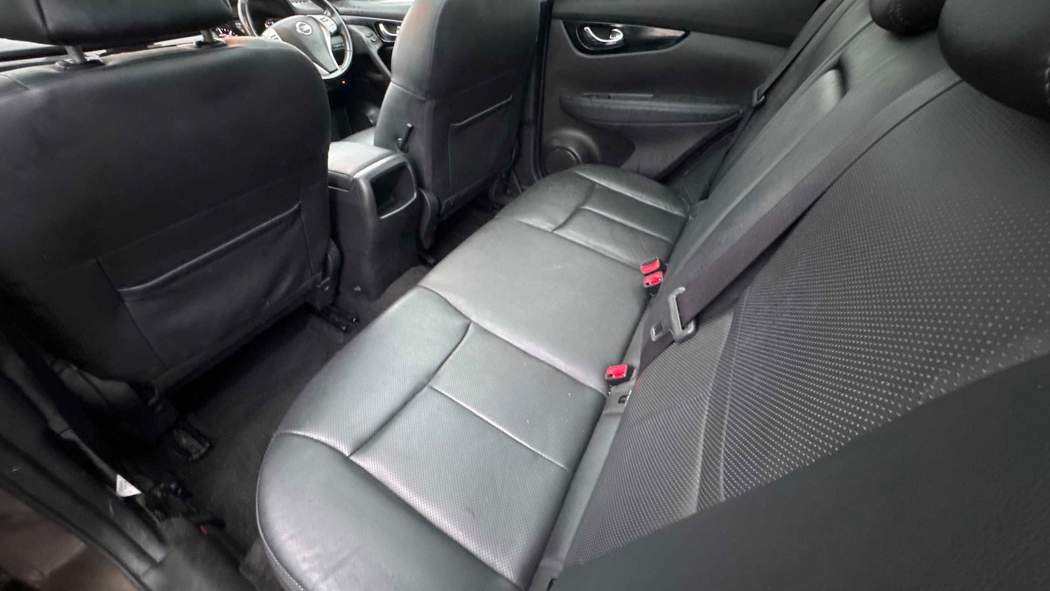 Used Nissan Qashqai for sale - 76411239: Photo 11