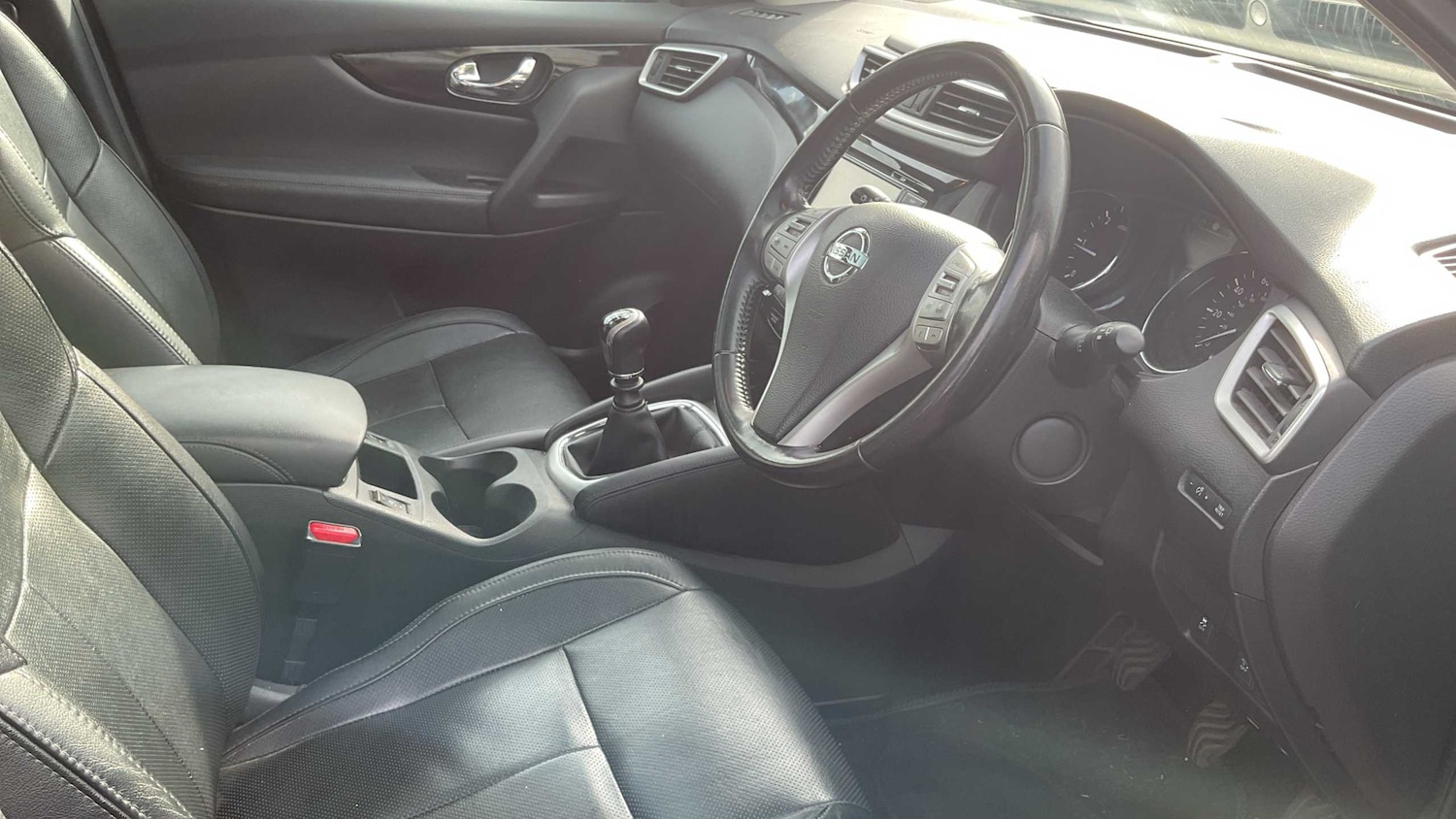 Used Nissan Qashqai for sale - 76411239: Photo 3