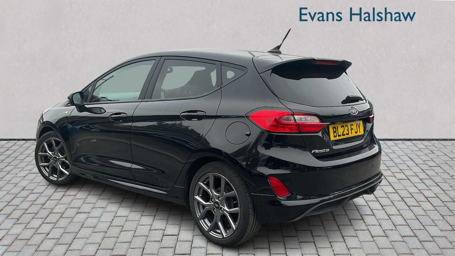 Used Ford Fiesta 2023 for sale - 76298404: Photo 2