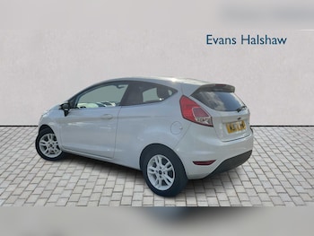 Used Ford Fiesta 2016 for sale - 75931170: Photo