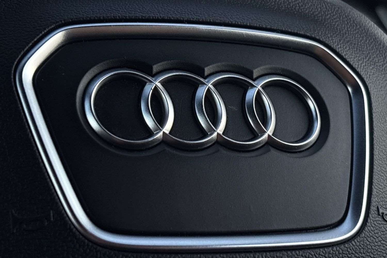 Used Audi Q5 2023 for sale - 77540650: Photo 12