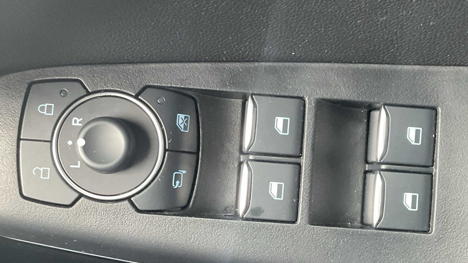 Used Ford Puma 2023 for sale - 76034709: Photo 32