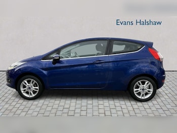 Used Ford Fiesta 2015 for sale - 77842348: Photo
