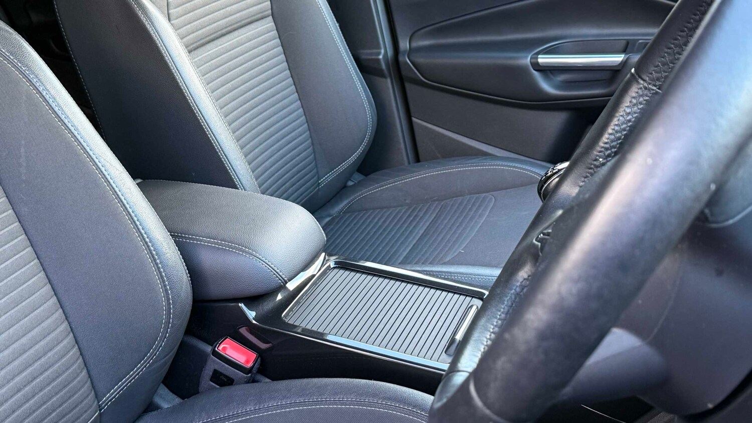 Used Ford Kuga 2017 for sale - 78089643: Photo 9