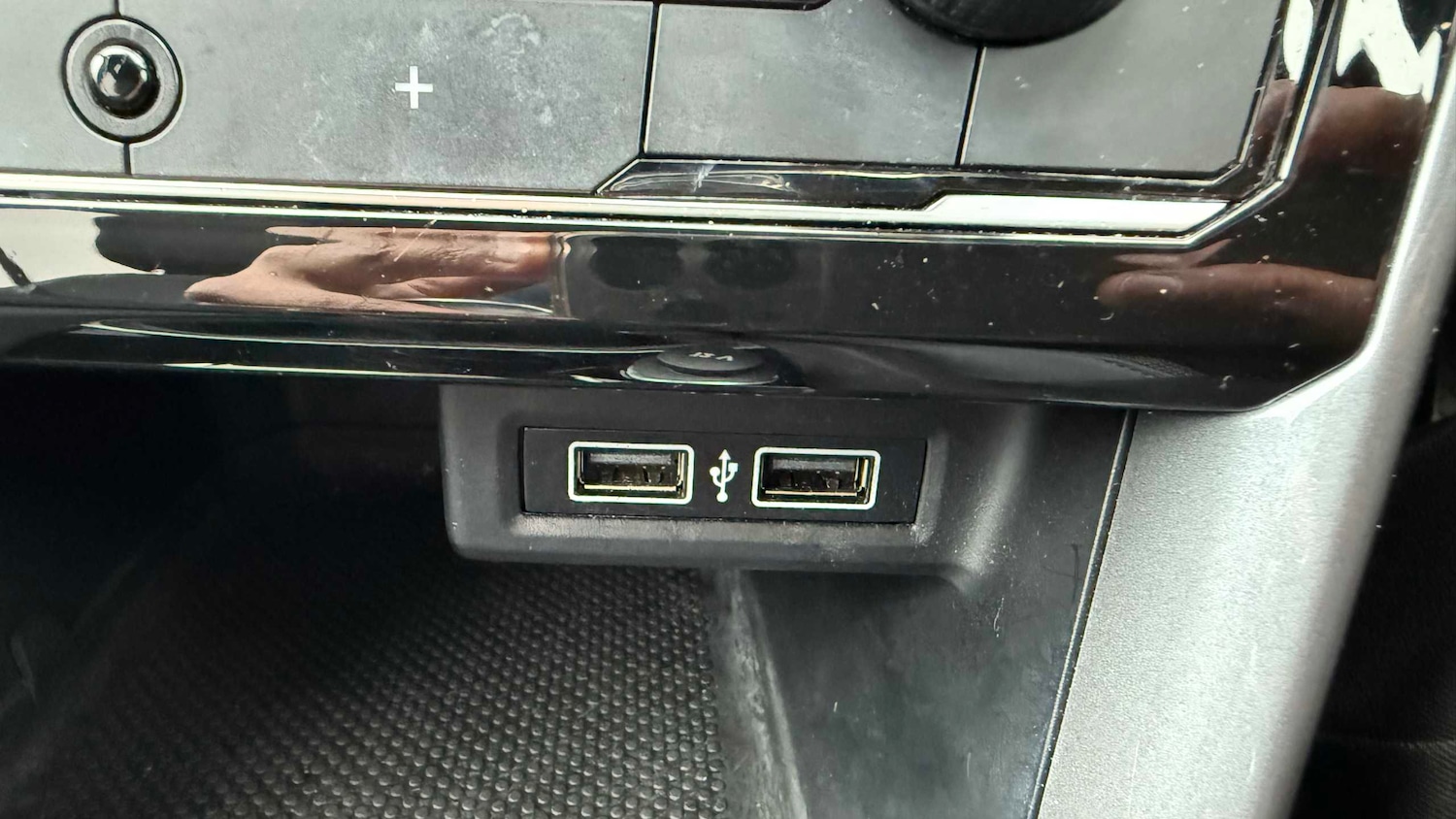 Used Volkswagen T-Cross 2019 for sale - 77282014: Photo 18