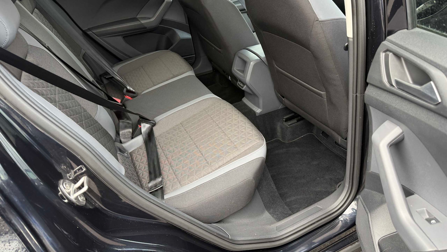 Used Volkswagen T-Cross 2019 for sale - 77282014: Photo 7